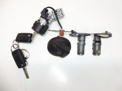 Citroën C8 Peugeot 807 комплект брави + 2 ключа 4162KQ 4162KF