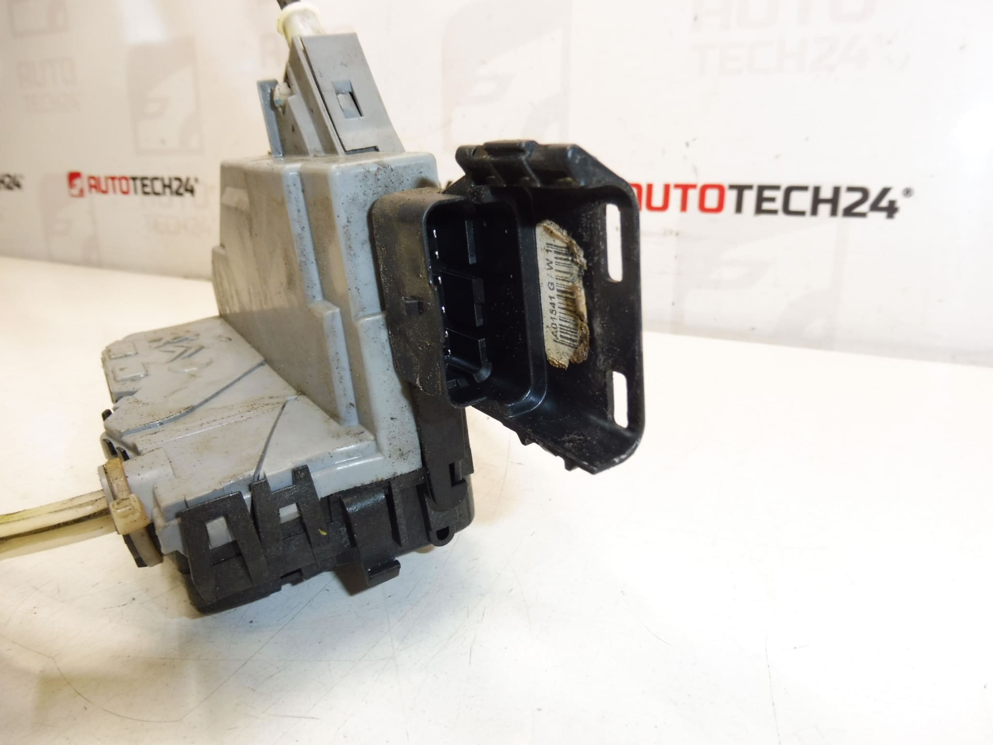 Брава задна дясна пасажерска врата Peugeot 3008 5008 9800623880 9138Z2 - Image 2