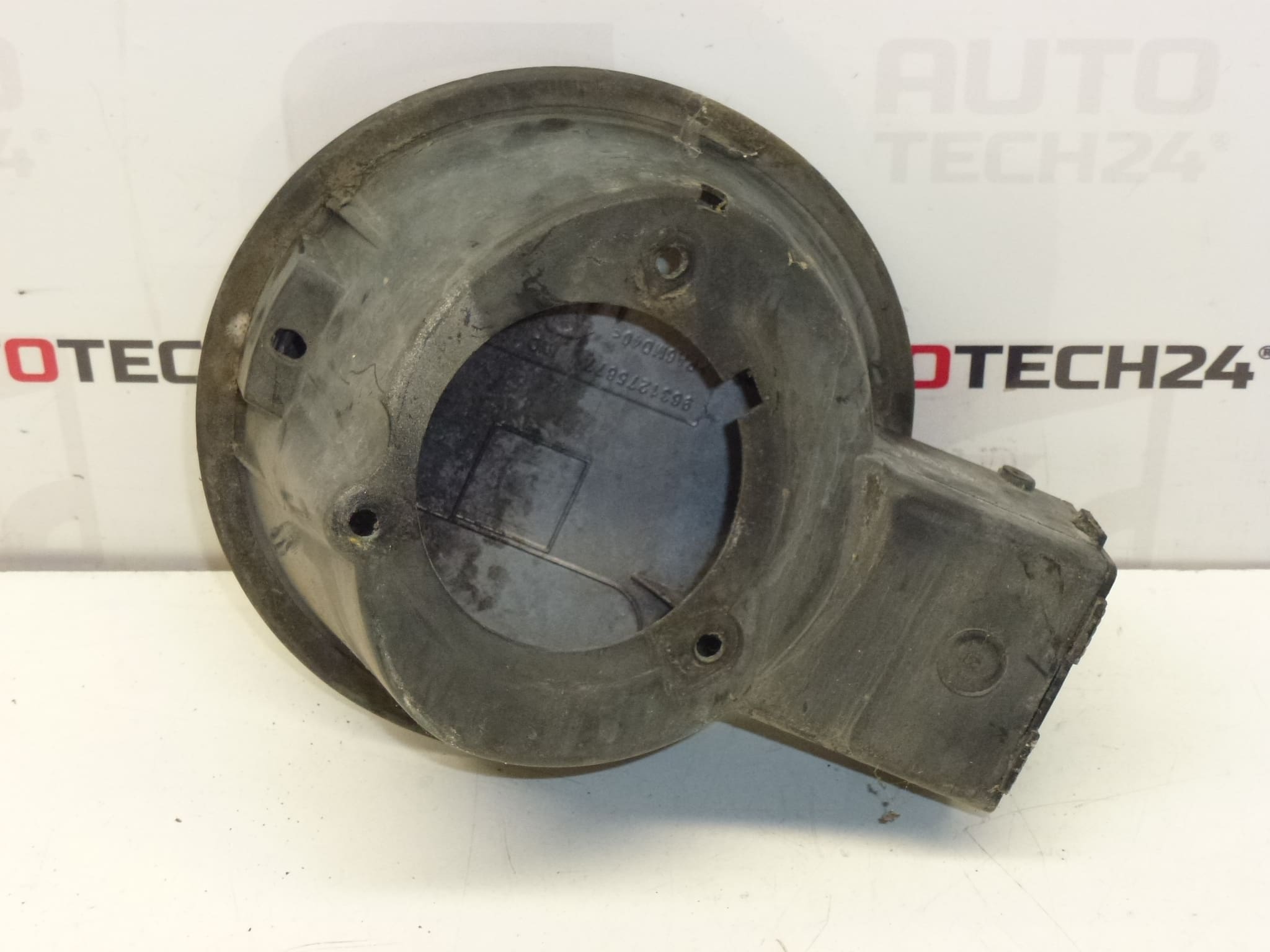 Капачка за резервоар Citroën Xsara Picasso KNAC 9631275877 151780 - Image 2
