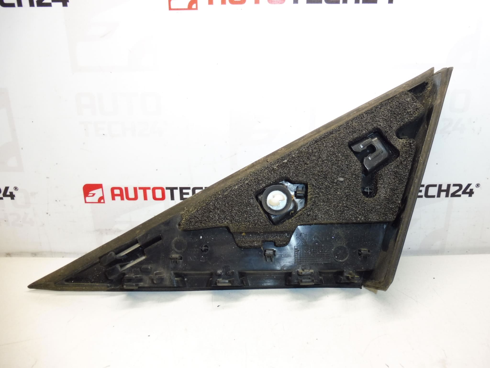 Кора пред дясно огледало Peugeot 3008 и 5008 96842432XY 9025T0 - Image 2