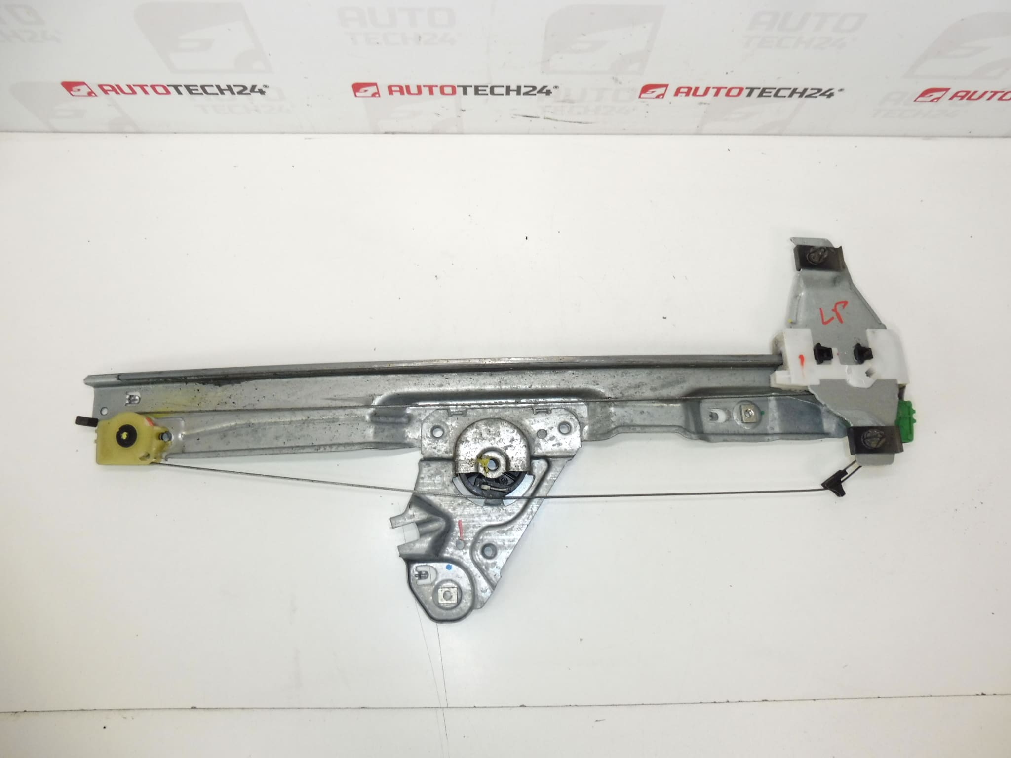 Механизъм за навиване на ляв прозорец Peugeot 308 9658927080 9221CW